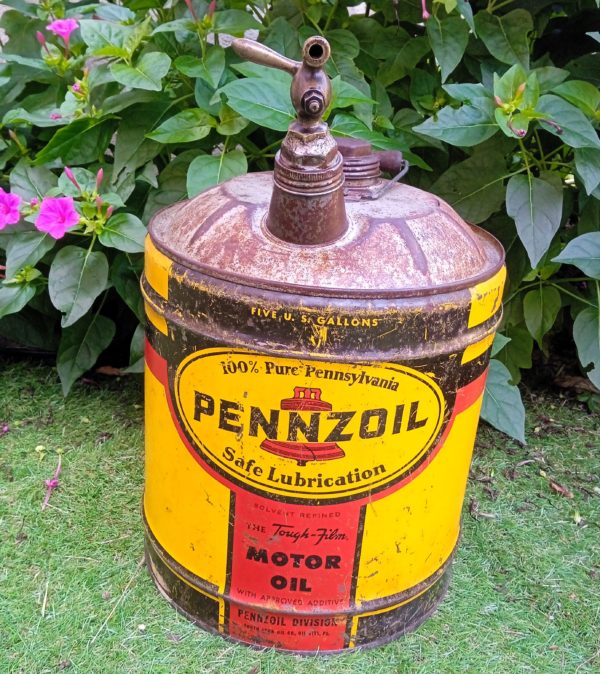 Bidon d'huile de moteur américain de 5 gallons avec robinet métal, avec de beaux coloris, jaune, rouge et noir