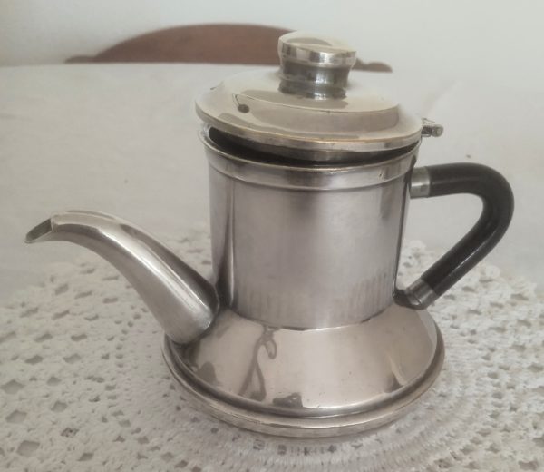 Cafetière égoïste face B
