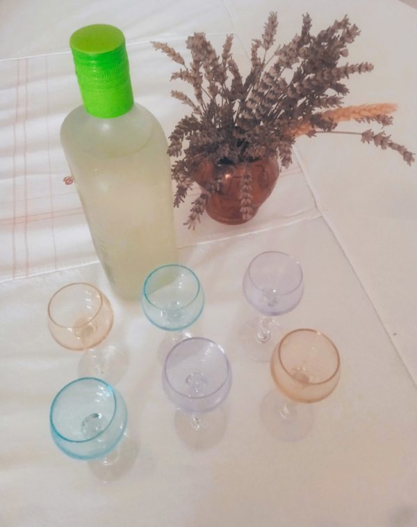 Verres à liqueur colorés – Image 2