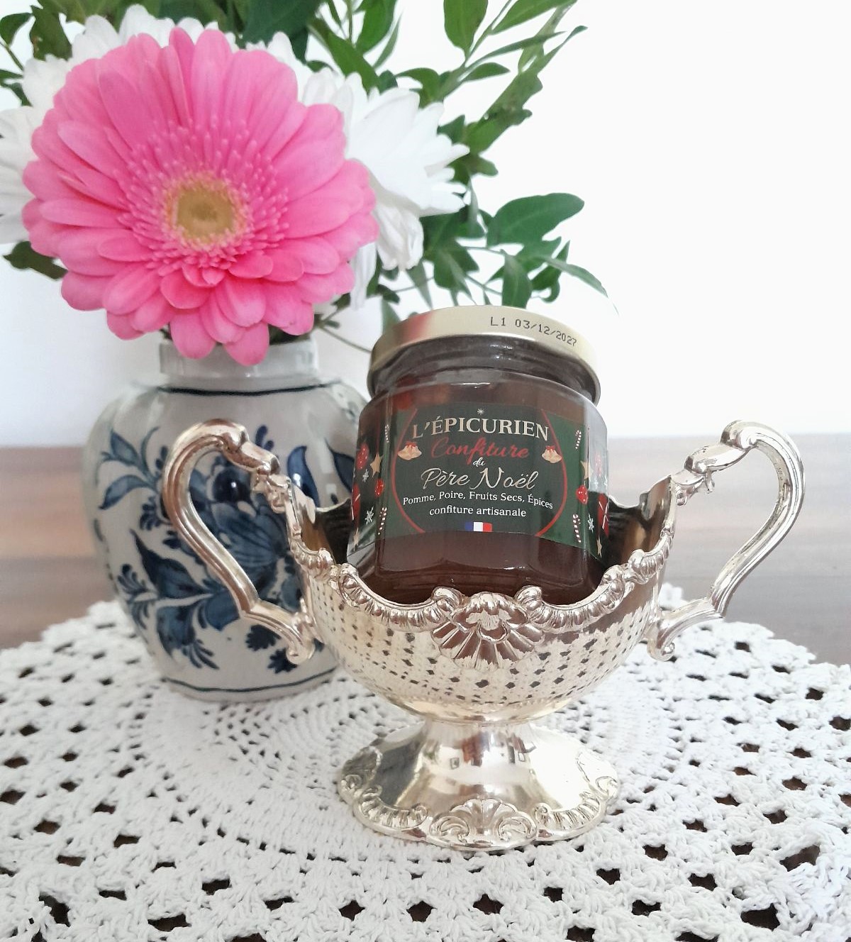 Présentation de la coupelle accompagnée de sa confiture de Noël L'Epicurien