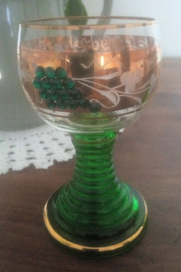 Verre à vin Roemer grappe de vin en strass vert