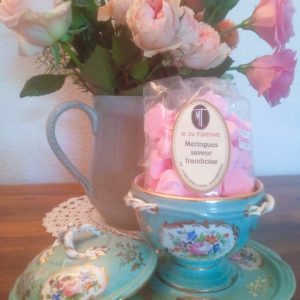 Présentation de la bonbonnière Limoges et ses meringues de la Maison Turenne