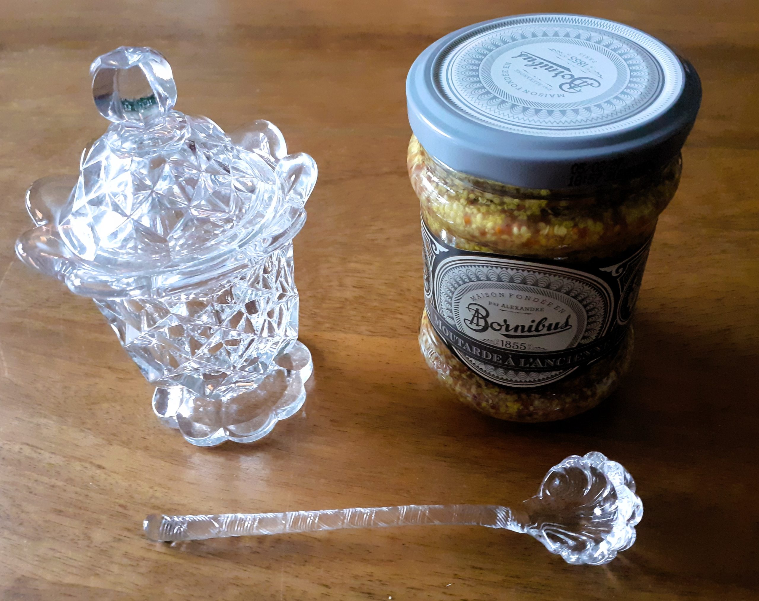 Présentation moutardier et pot moutarde